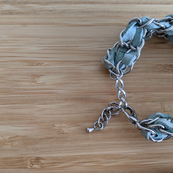 Necklace and bracelet Set - Gorgeous light blue leather - Picture 6 of 7